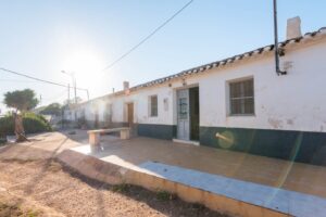 Casa con terreno en venta en Alhama de Murcia, Alhama de Murcia