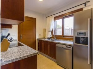 Chalet en venta en EL VALLE GOLF RESORT, BAÑOS Y MENDIGO