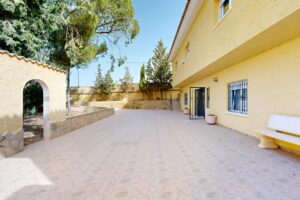 Chalet en venta en Gea Y Truyols, Murcia