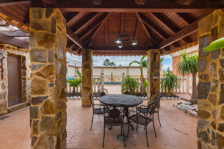 Chalet en venta en La Alcayna, Molina de Segura