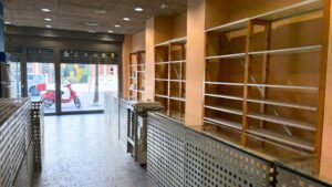 Local comercial en venta en Avenida Juan De Borbon, Murcia