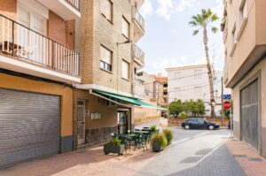 Local comercial en venta en Instituto, Alcantarilla