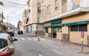 Local comercial en venta en Instituto, Alcantarilla