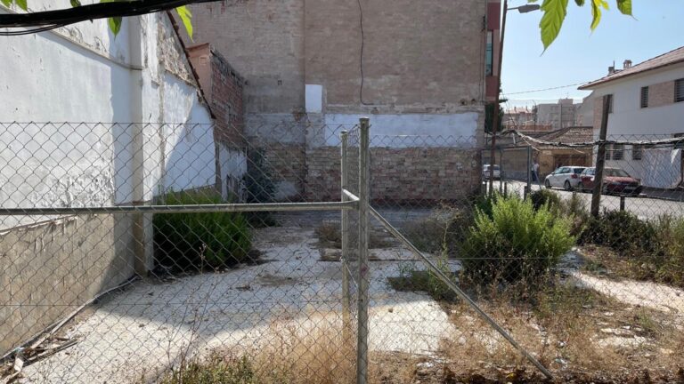 Solar en venta en Infante Juan Manuel, Murcia