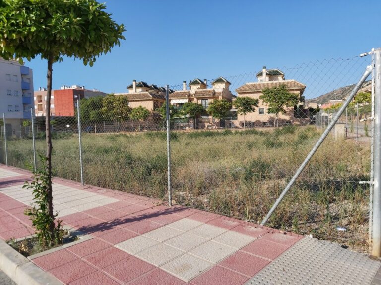 Terreno urbano en venta en Beniajan, Beniajan