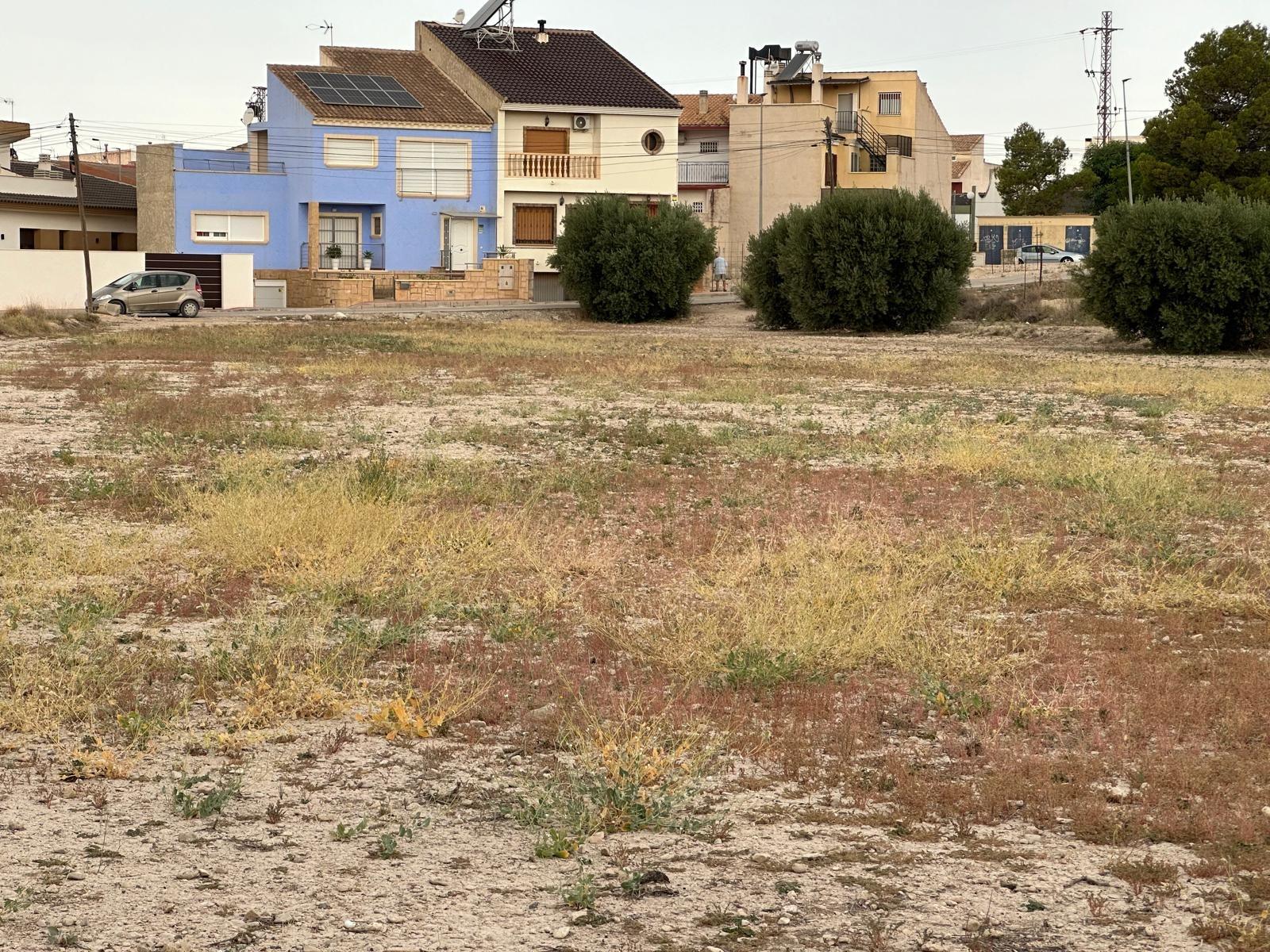 Terreno urbano en venta en ESTACION DE BLANCA  BLANCA, Blanca