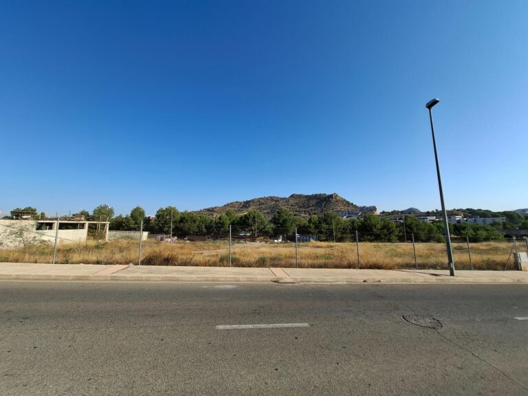 Terreno urbano en venta en Urb. Montepinar, El Esparragal