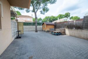 Villa de Lujo en venta en La charca 2, Totana