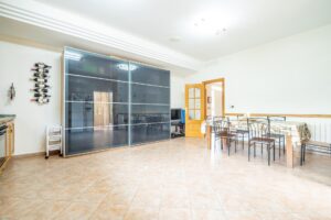 Villa de Lujo en venta en La charca 2, Totana