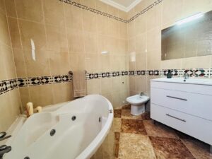 Chalet en venta en Los Balcones - Los Altos del Edén, Torrevieja